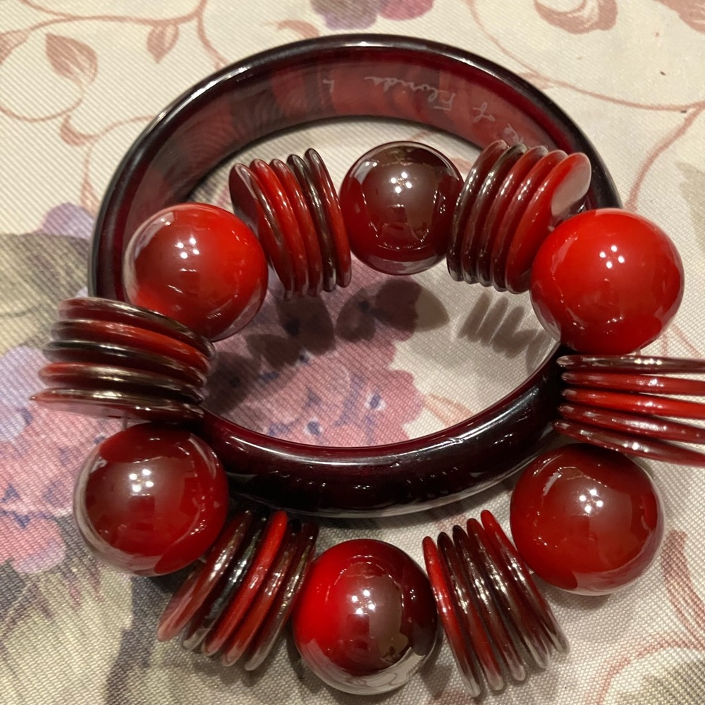 TWO BOLD AND BEAUTIFUL BRACELETS
THE BANGLE IS HANDCRAFTED